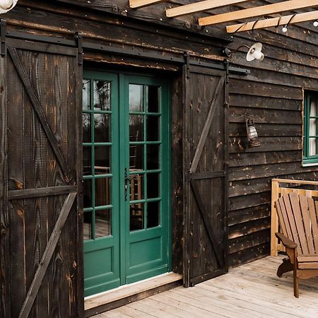 La Ferme Du Pont De Maumy, Cabane Au Bord De L'Etang Et Bain Nordique Busserolles Екстериор снимка